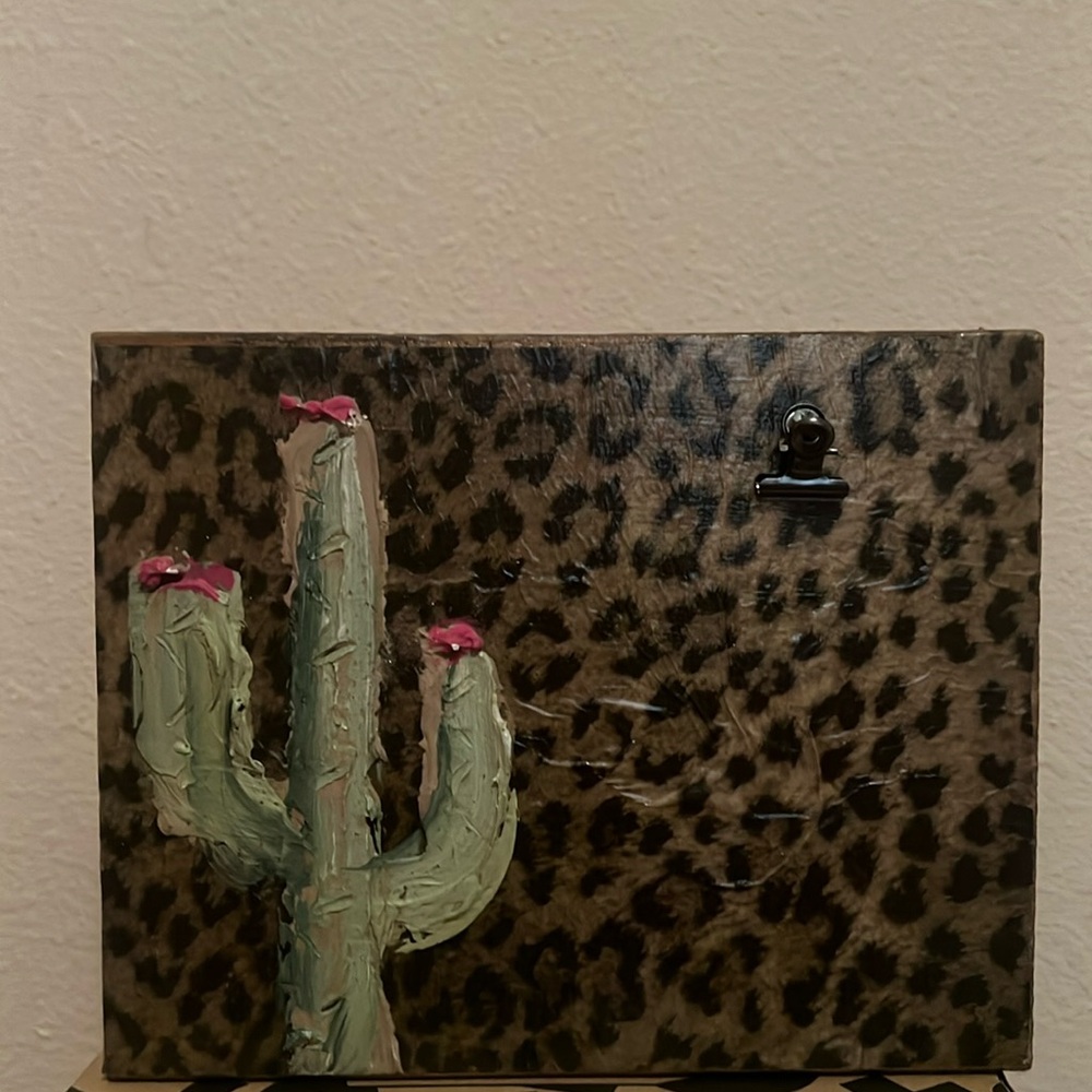 Country Cactus Cheetah print picture holder